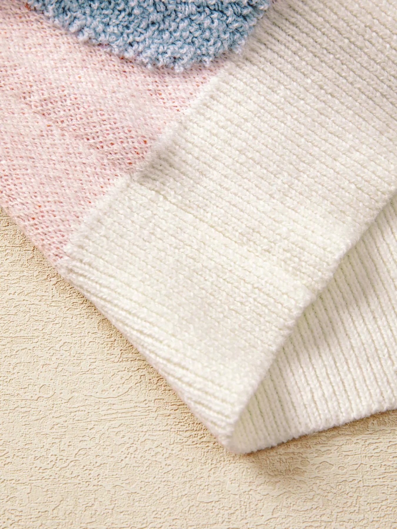 1c4c43c8e6094f7cabc2571cef22bd8b-Max-Origin