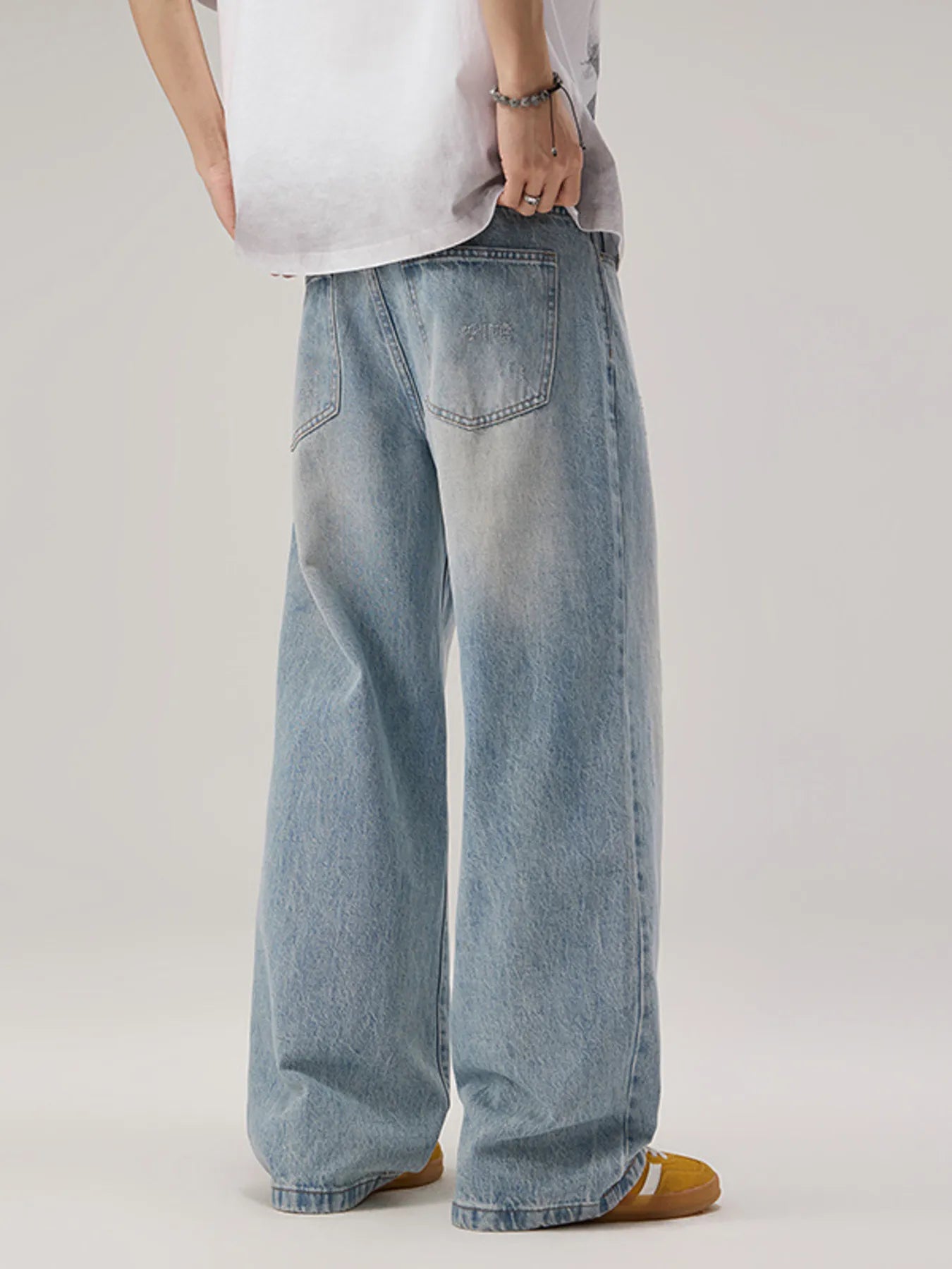 3d6da0377c994f28887b1685f1dfad50-Max-Origin