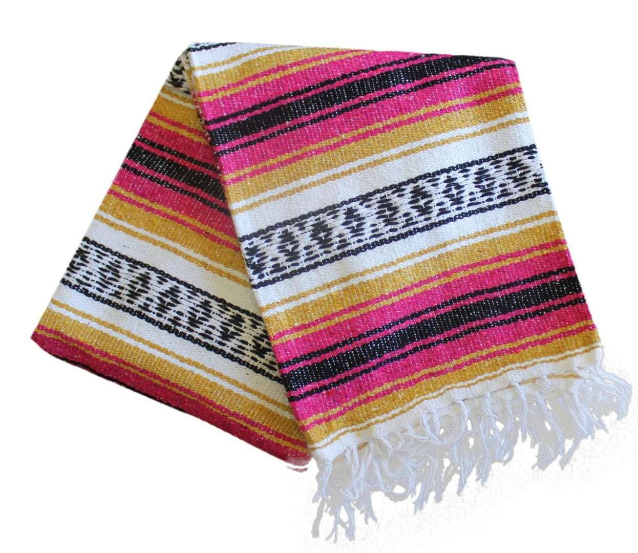 Geometric tassel style blanket