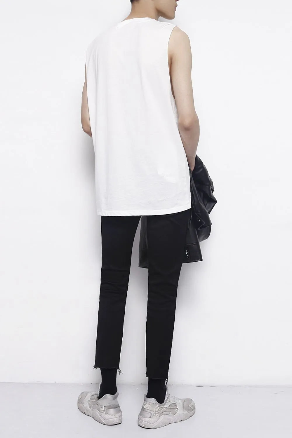 5dffa689-53c4-48ae-bb9c-57977d70bfff-Max