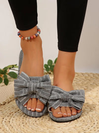 e1589d8a5ee343f781600e47d80ea209-Max-Origin