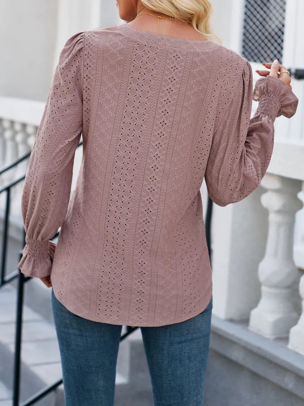 e42043e8-fb44-49be-9ca6-46fc65011842-Max