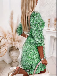 V-neck Printed Dress With Ruffled Sleeves And Waist-exquisite And Elegant Design For Women-perfect For Women's Wear In Spring And Autumn.